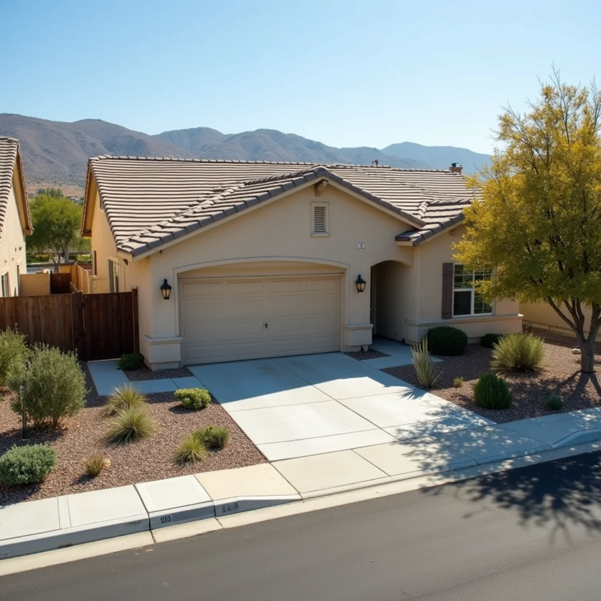 Typical residential streets and homes in Menifee Lakes